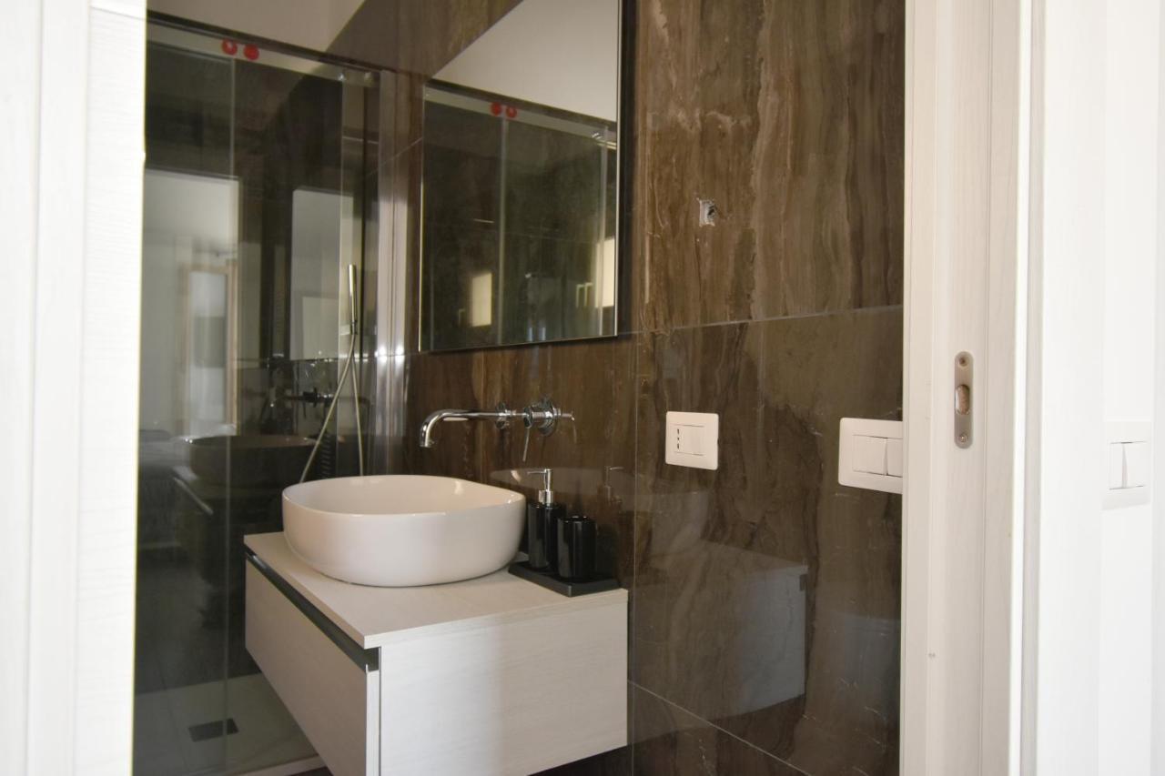 Cavour Rooms Olbia Exterior photo